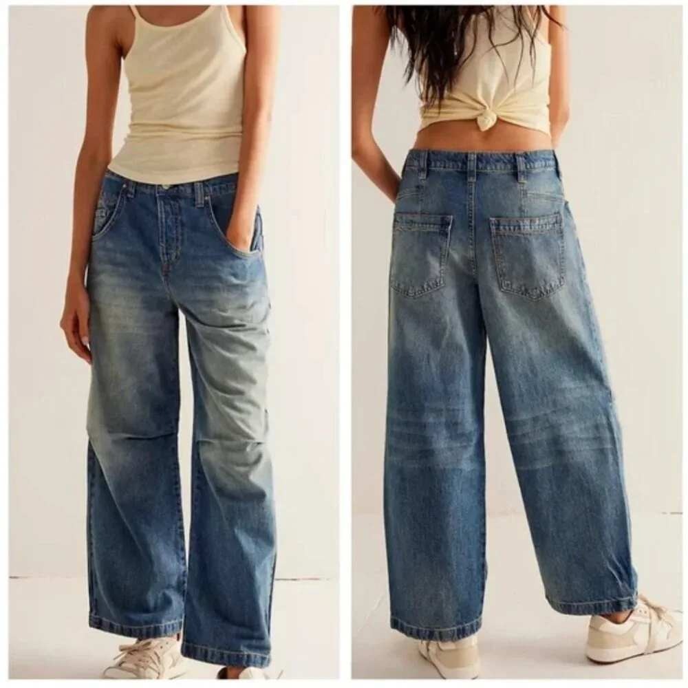 We The Free Twin Flame Mid Rise Cropped Wide Leg Blue Jeans Knee Pleats NWOT 27